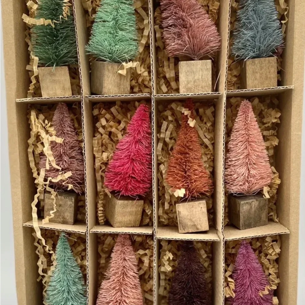 Anthropologie x Terrain Set of 12 Bottle Brush Trees - Pinks collection